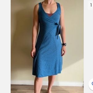 PATAGONIA EUC DARK NAVY WRAP FRONT A LINE DRESS SIZE SMALL